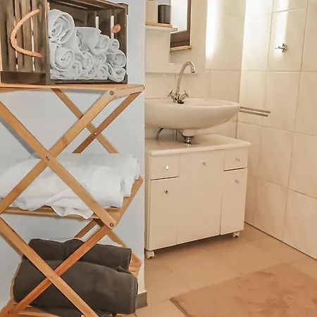 Helle Geraeumige 80 Qm - 5 Min Von - Self Check-in 公寓 弗里德伯格