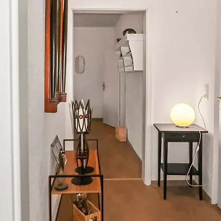 Helle Geraeumige 80 Qm - 5 Min Von - Self Check-in 弗里德伯格