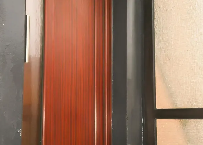 Helle Geraeumige 80 Qm - Direkte S-bahn Verbindung Nach Frankfurt * Friedberg